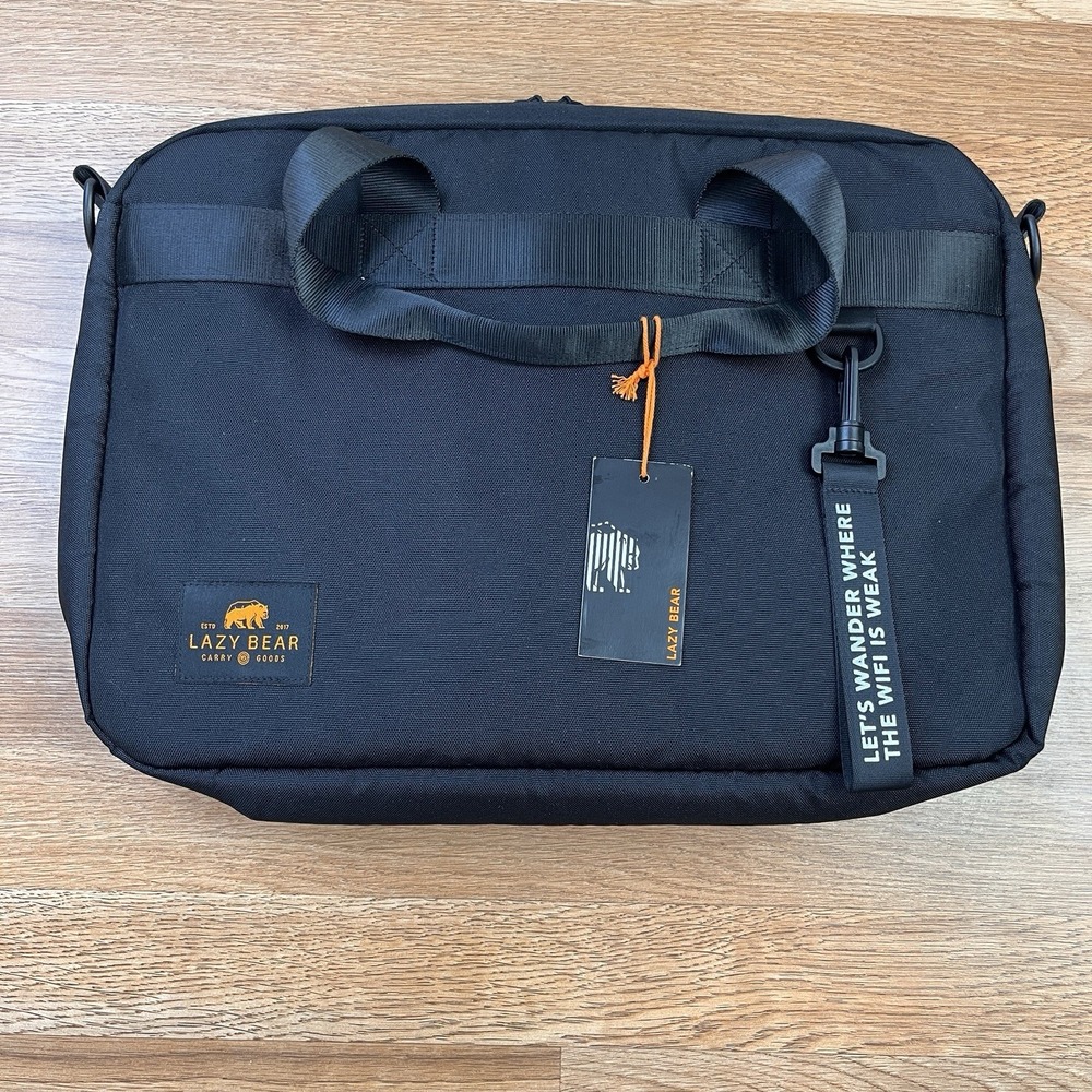 Lazy Bear Black Laptop Bag Padded Zip Close Adjustable Strap NEW